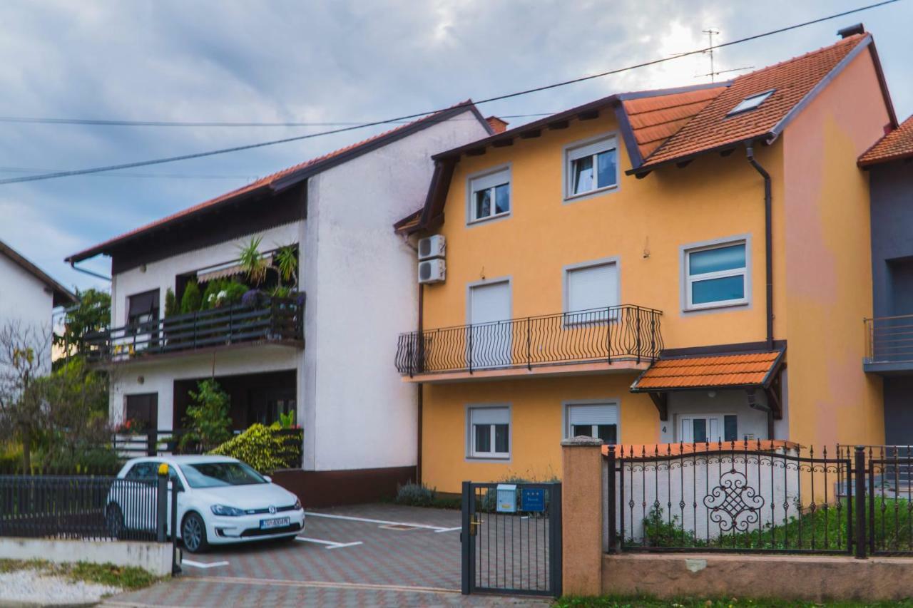 Apartments "Pavic" Near Zagreb Airport Velika Gorica Exterior foto